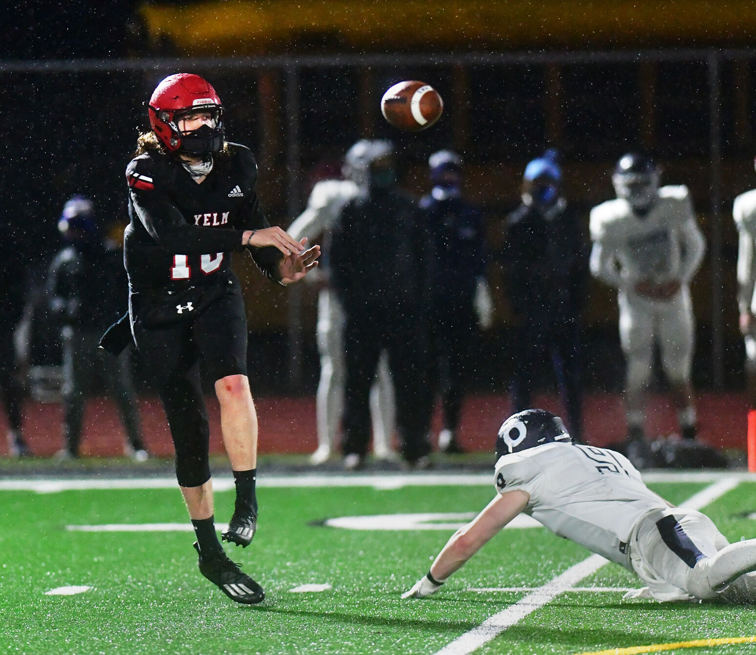 210225.sports.yelmfb.pd2.jpg